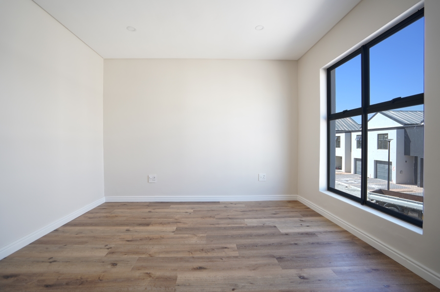 2 Bedroom Property for Sale in Sandown Western Cape